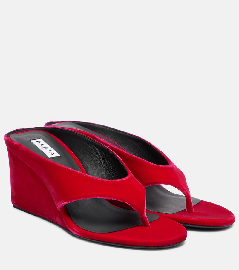 Alaia Cube 75 velvet wedge thong sandals