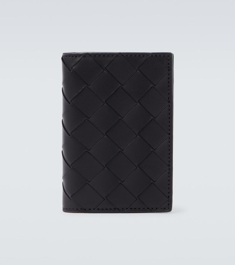 Bottega Veneta Intrecciato leather wallet in Black