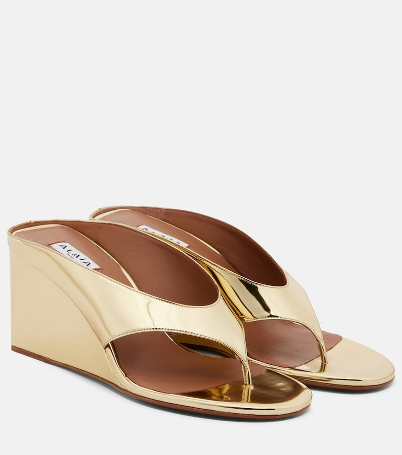 Alaia Cube metallic wedge thong sandals