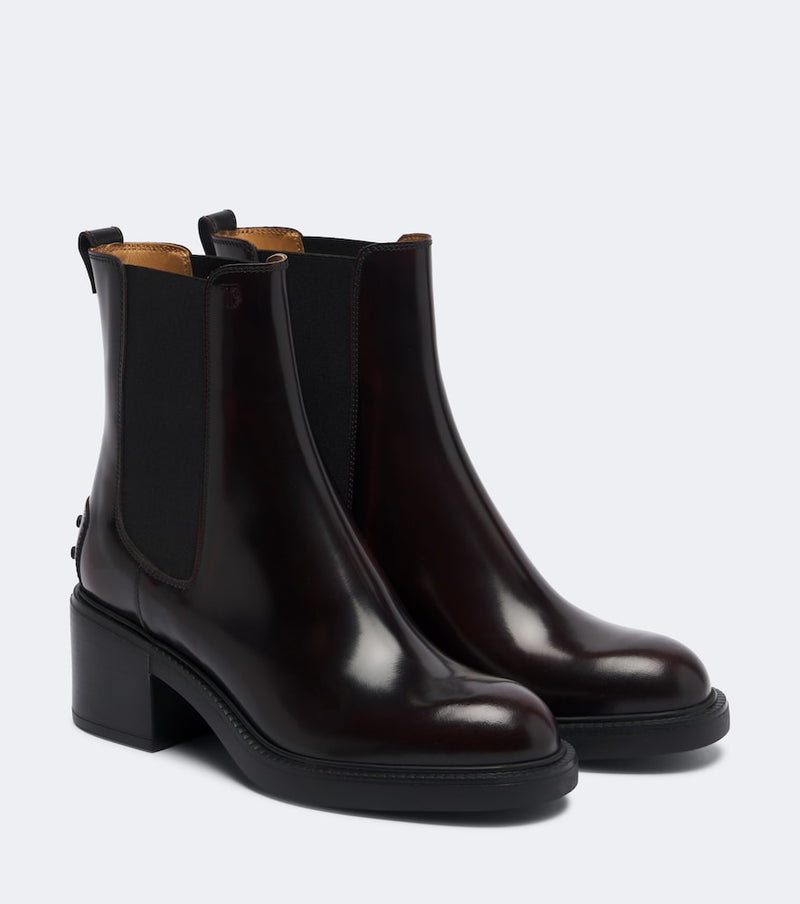Tod\'s Leather Chelsea boots
