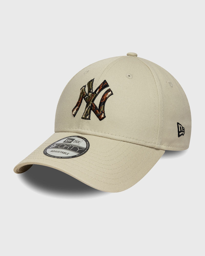 New Era Outline Camo 9Forty New York Yankees Beige