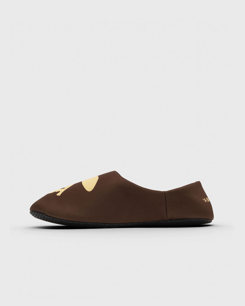 A Bathing Ape Ape Head Slippers ＆ Pouch Set M Travel Brown