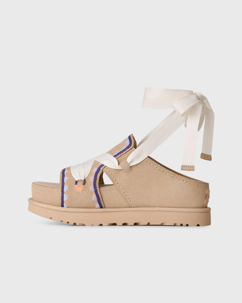 Ugg W Goldenstar Hi Artistitch Beige