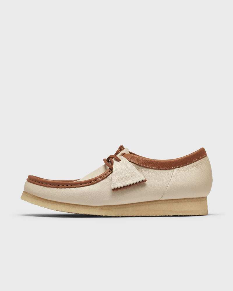 Clarks Wallabee White