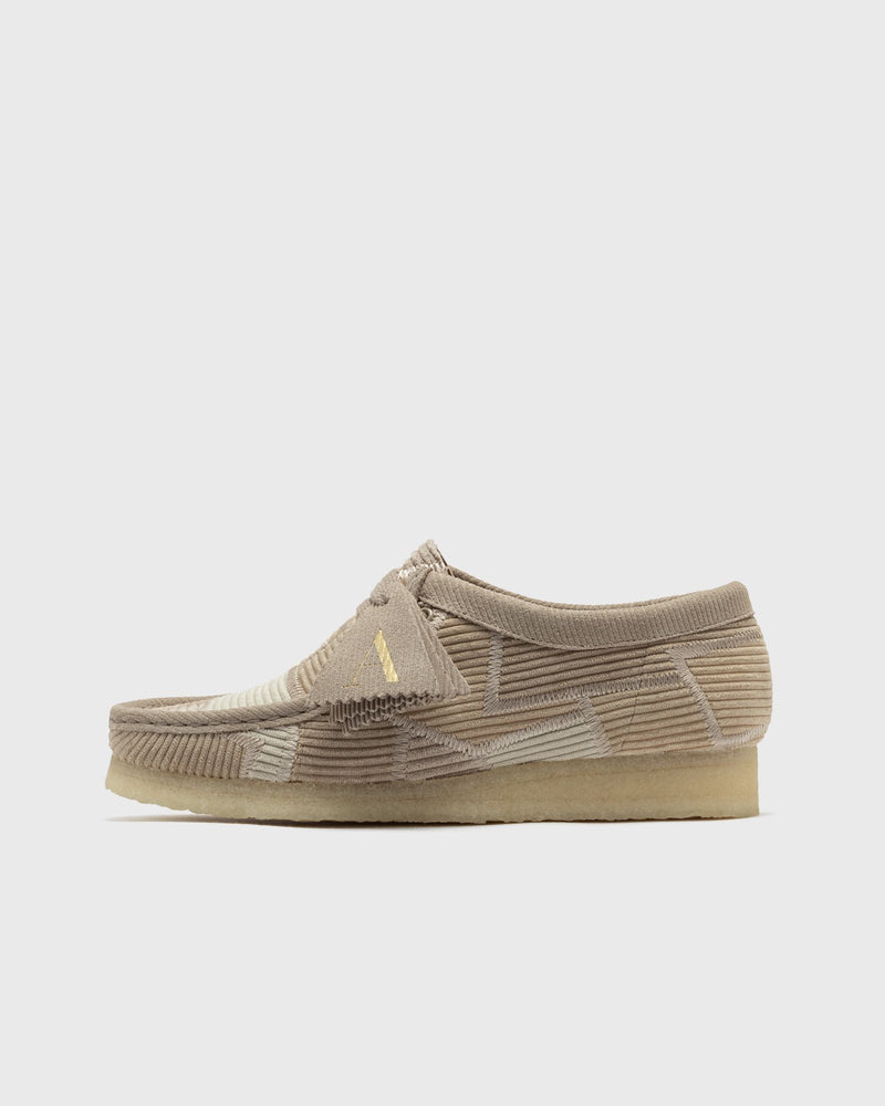 Clarks X Aleali May Wallabee Beige