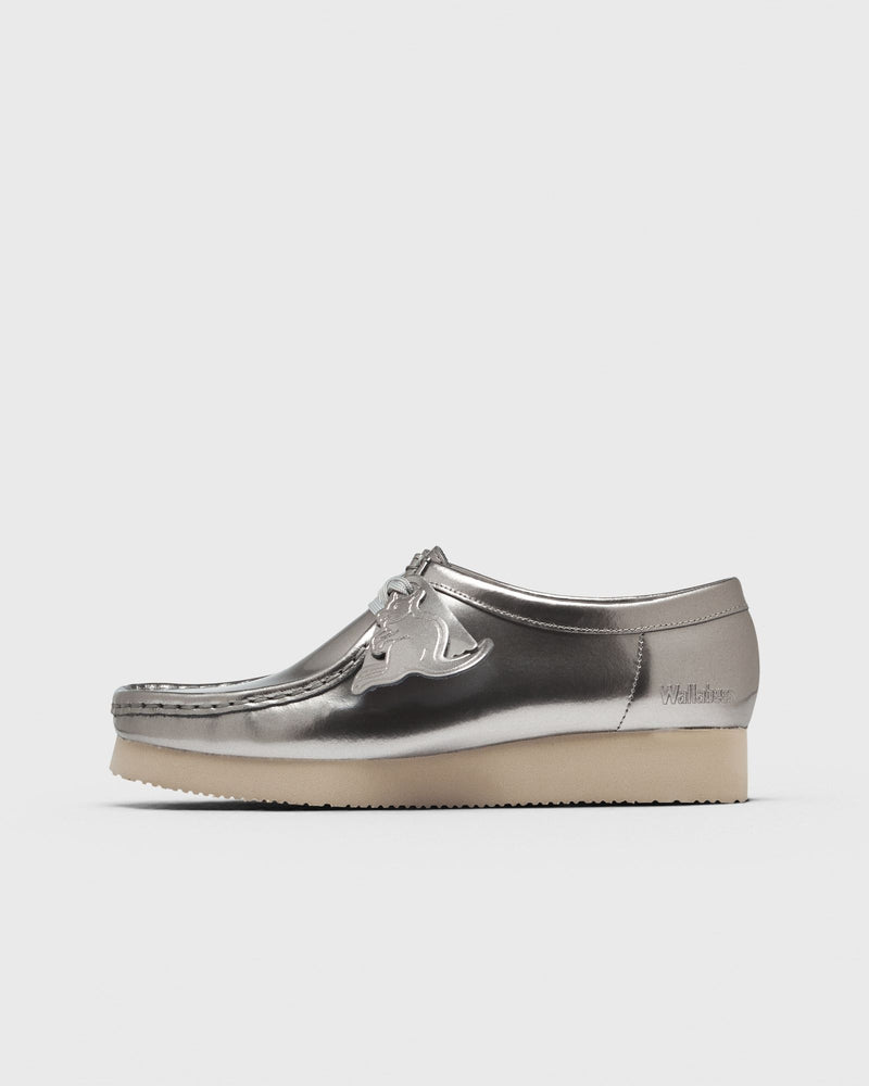 Clarks Wallabee. 2604 Silver