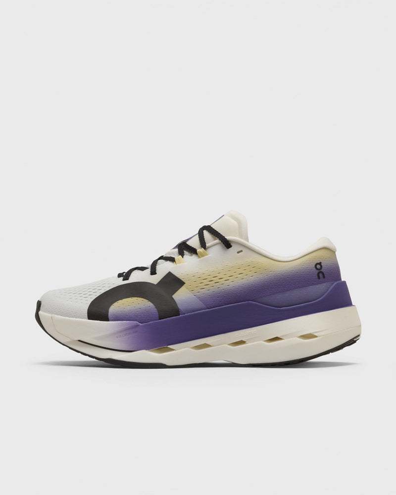 On Cloudboom Max Purple|white