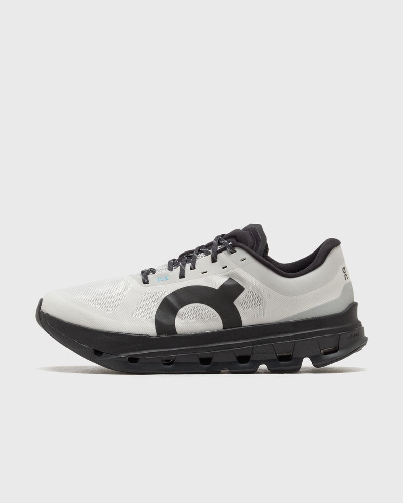 On Cloudflow 5 Black|beige