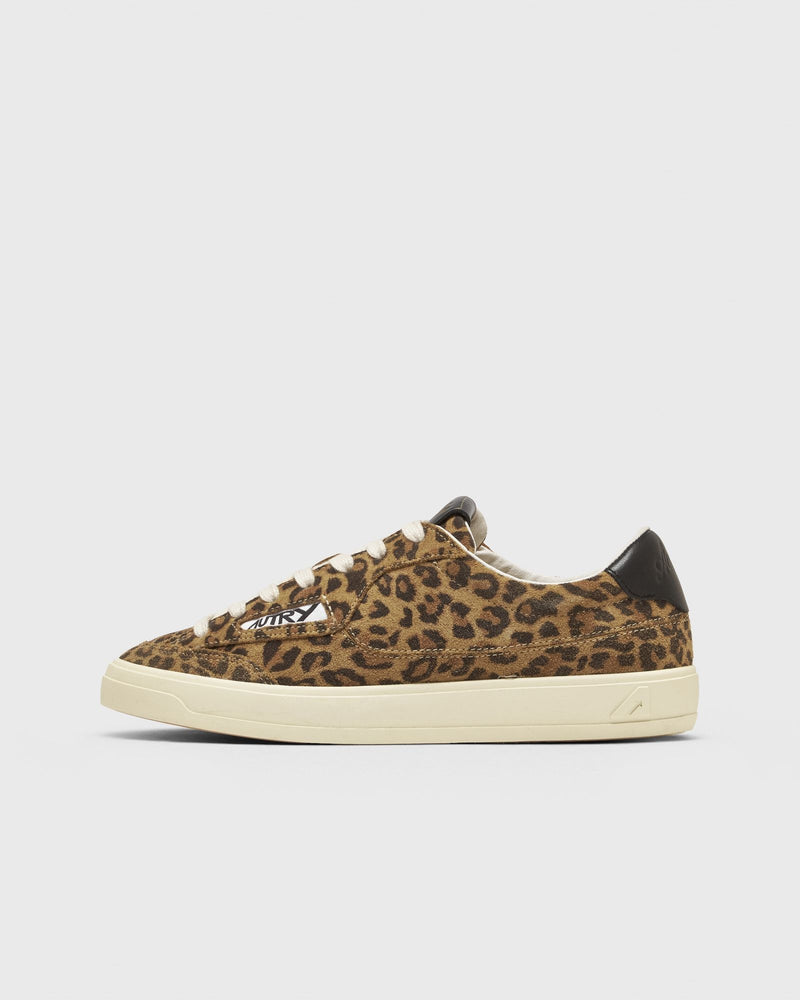 Autry Action Shoes Windscape Low WOM Brown