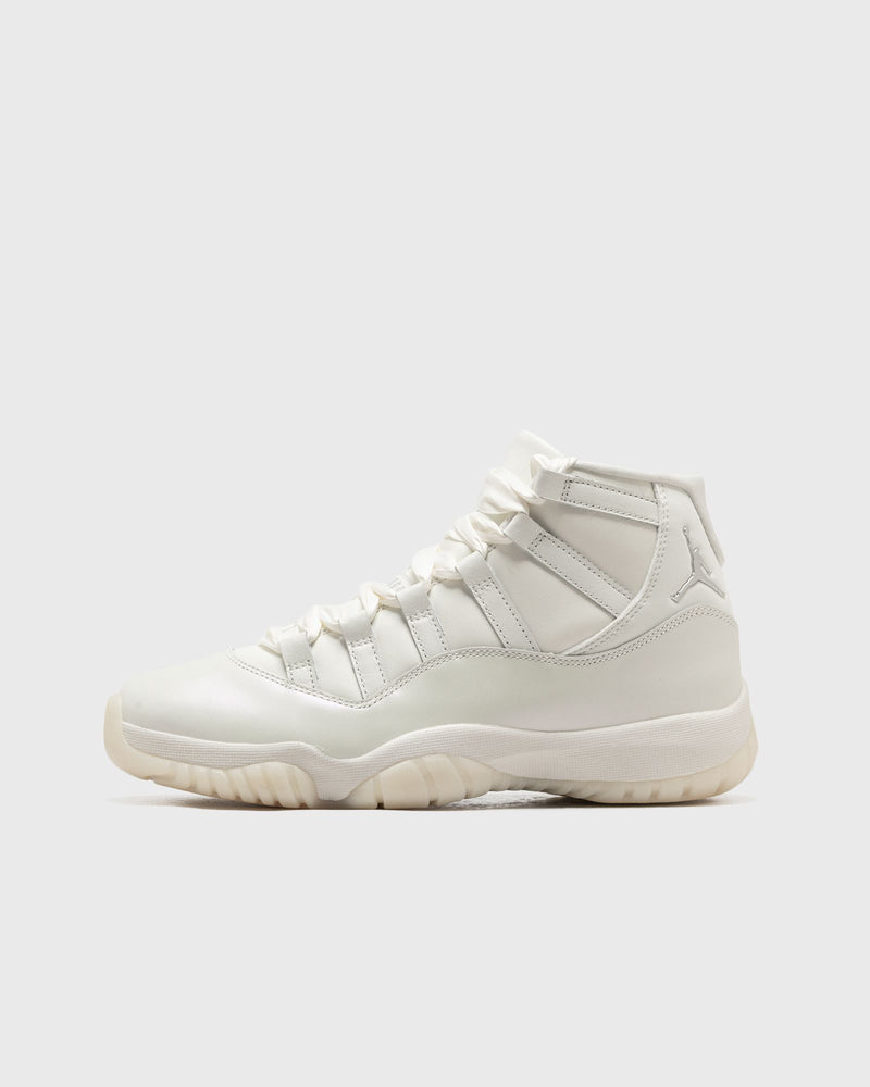 Jordan Womens Air Jordan 11 Retro Grand Finale White