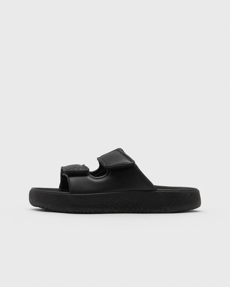 Veja Etna Bold Leather Black