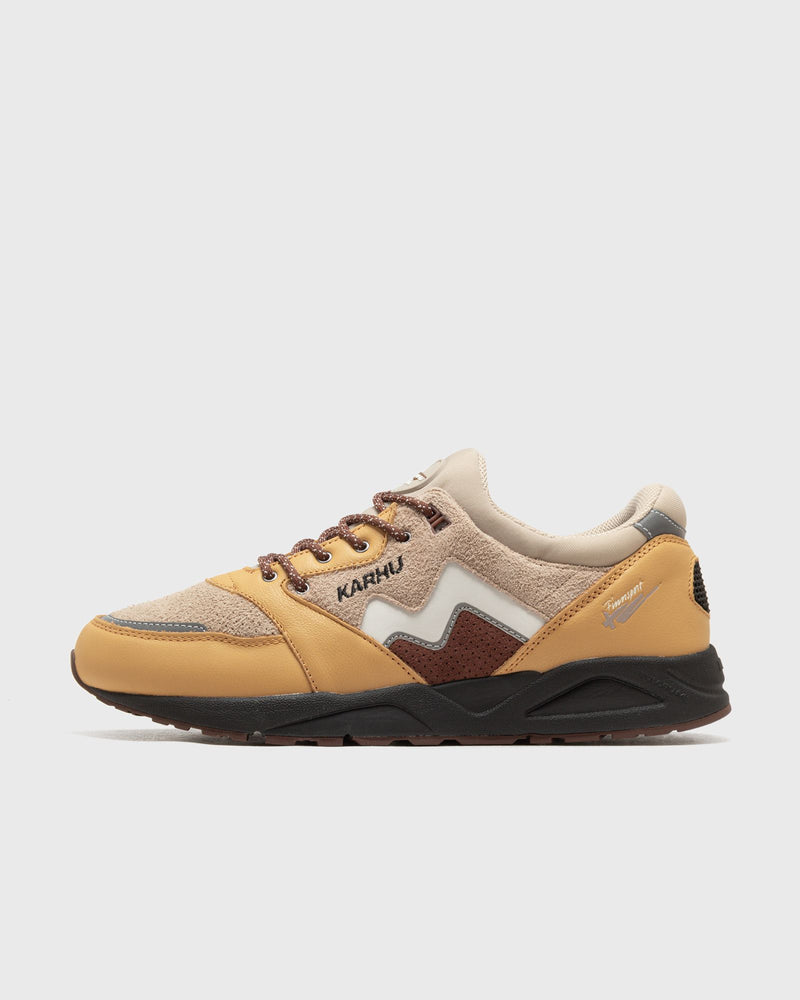 Karhu Aria 95 Beige