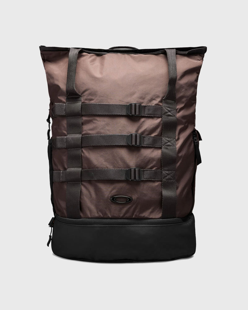 Oakley X Jaylen Brown Reserve Utility Bag