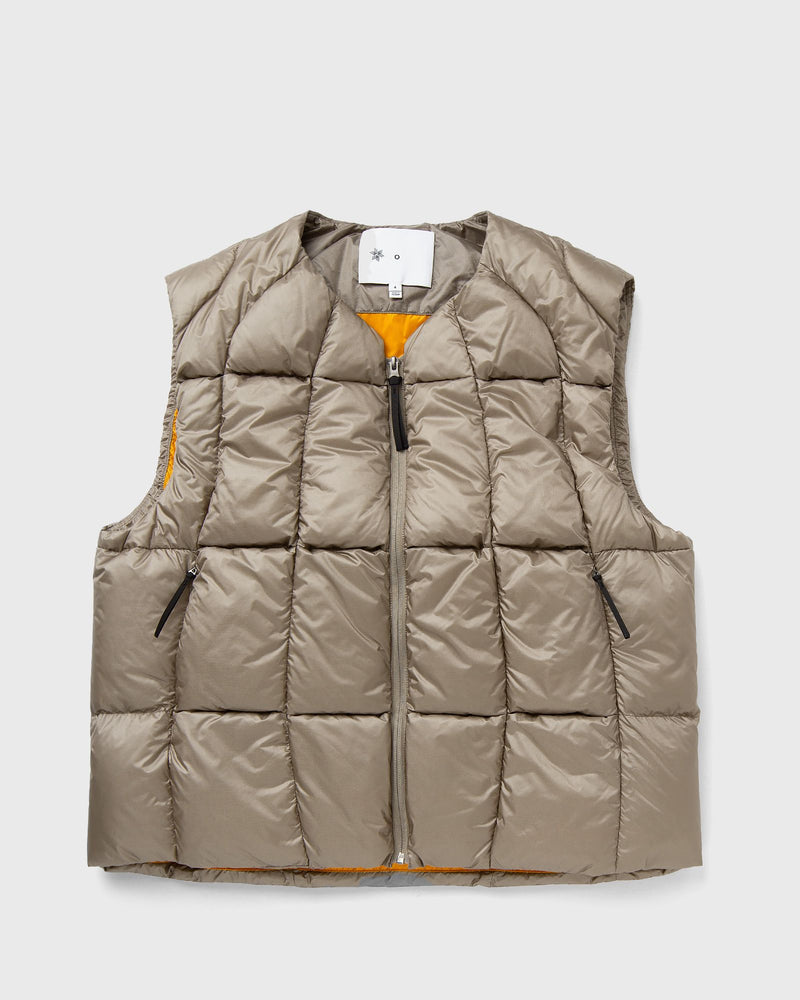 Goldwin 0 Three-Dimensional Down Light Vest