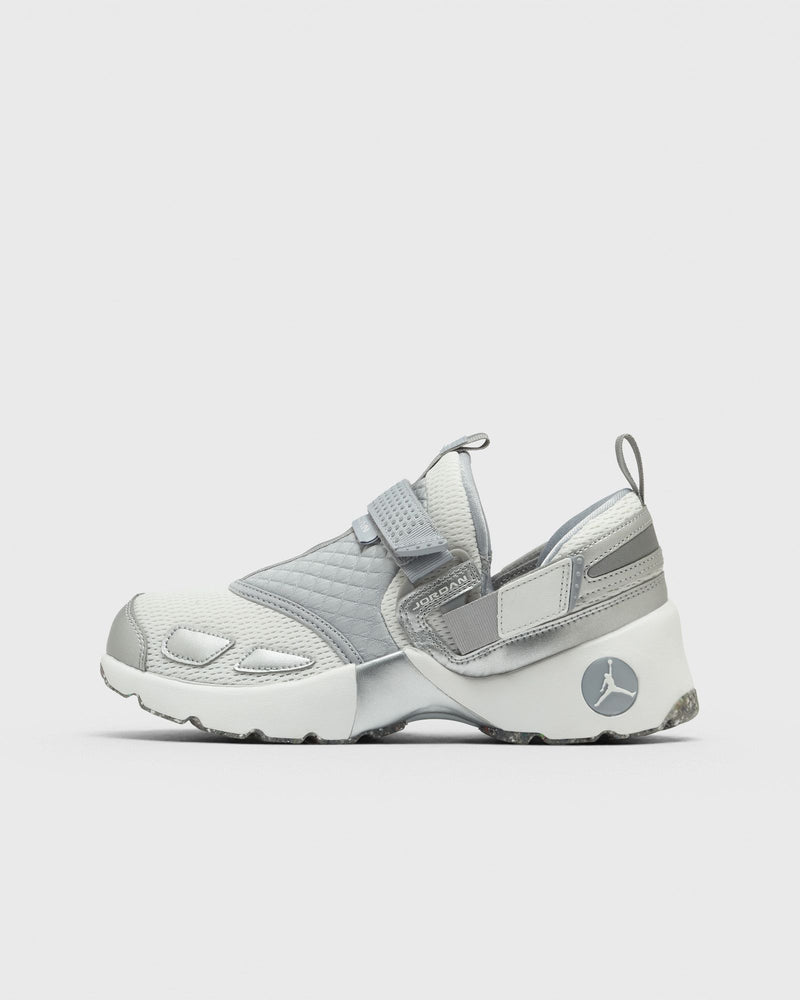 Jordan Womens Trunner Lx Grey