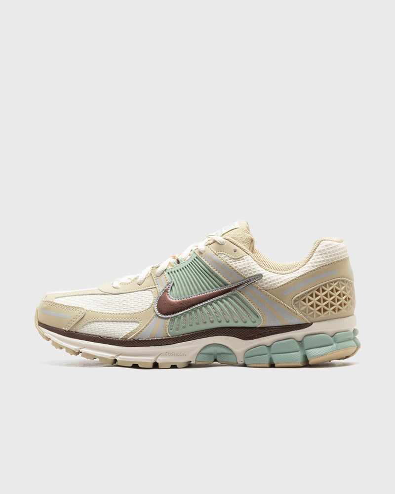 Nike Zoom Vomero 5 Se Beige