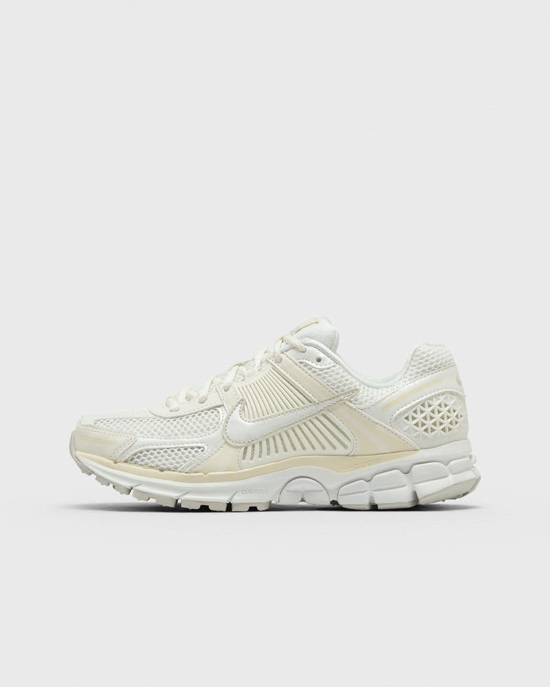 Nike Womens Zoom Vomero 5 White