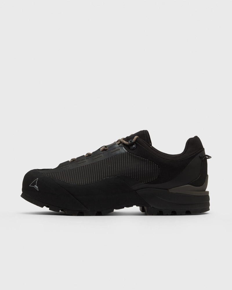 Roa Hida Low Black
