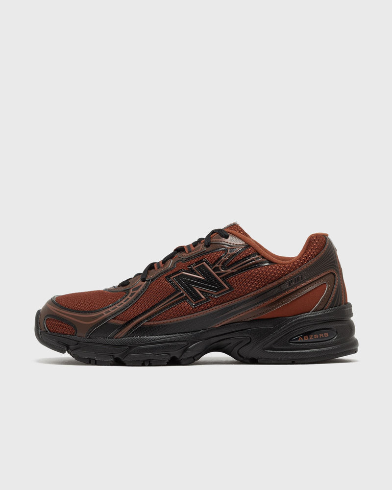 New Balance 740 Brown