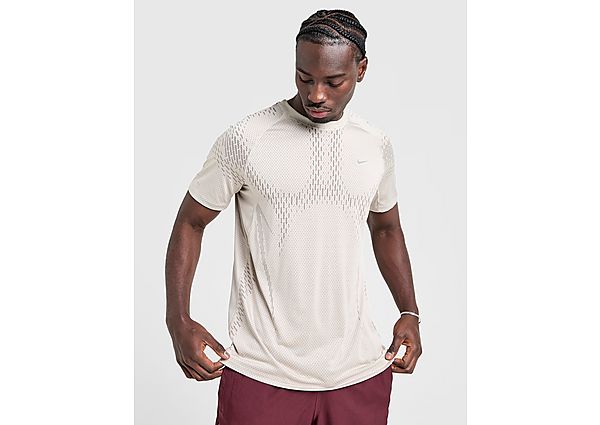 Nike Stride T-Shirt brown