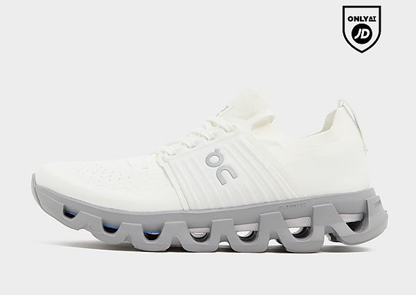 On Running Cloudswift white