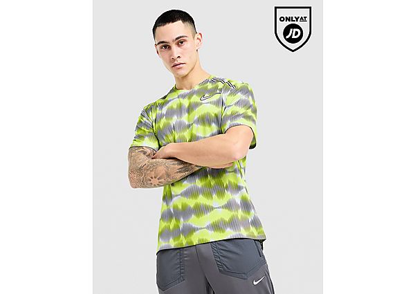 Nike Festival Miler T-Shirt green