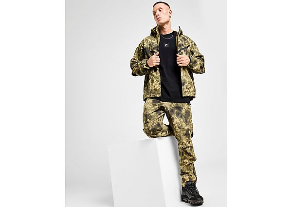 Nike Tech Woven Jacket green