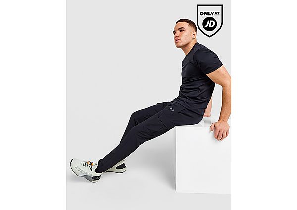 Under Armour Woven Cargo Track Pants black