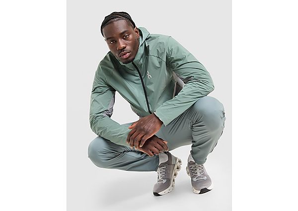 On Running Core Hooded Jacket green