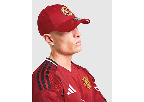 New Era 9FORTY Manchester United Adjustable Cap red