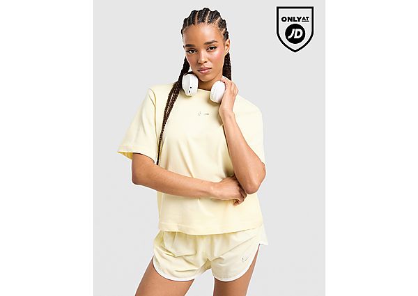 Nike Essential Boxy T-Shirt yellow