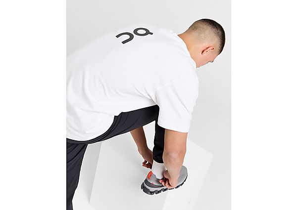 On Running Club T-Shirt white