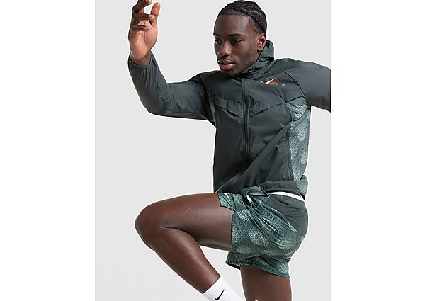 Nike Distant Dreams Stride Shorts green