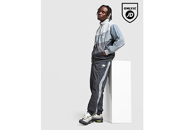 Nike Air Max 95 Woven Track Pants grey