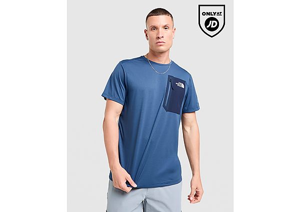 The North Face Mountain Athletics Pocket T-Shirt blue