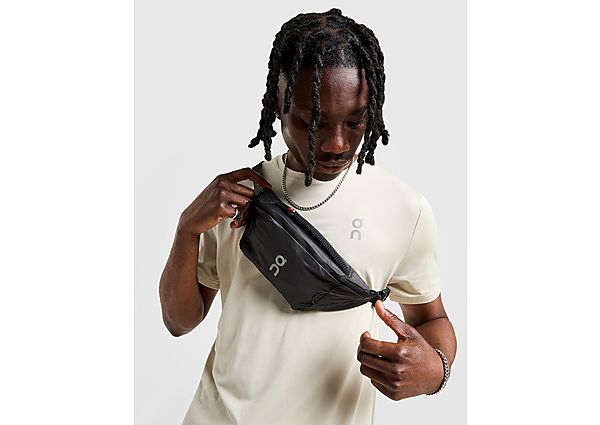 On Running 2L Waist Pack black