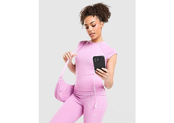 Nike Chill Knit Ribbed T-Shirt pink