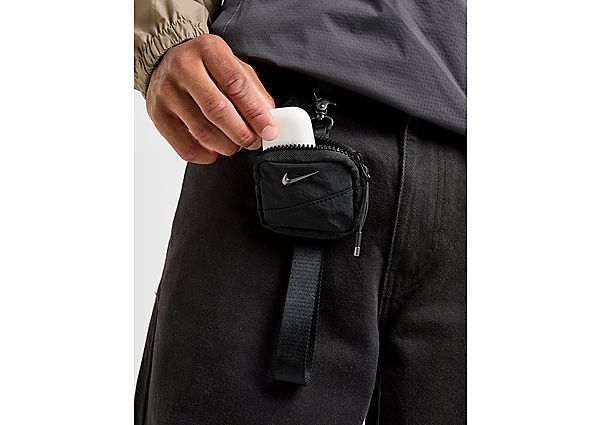 Nike Aura Earbuds Case black