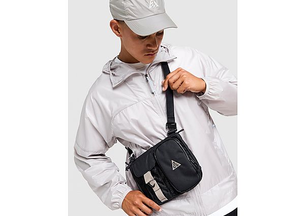 Nike ACG \'DAYMAX\' Cross-Body Bag black